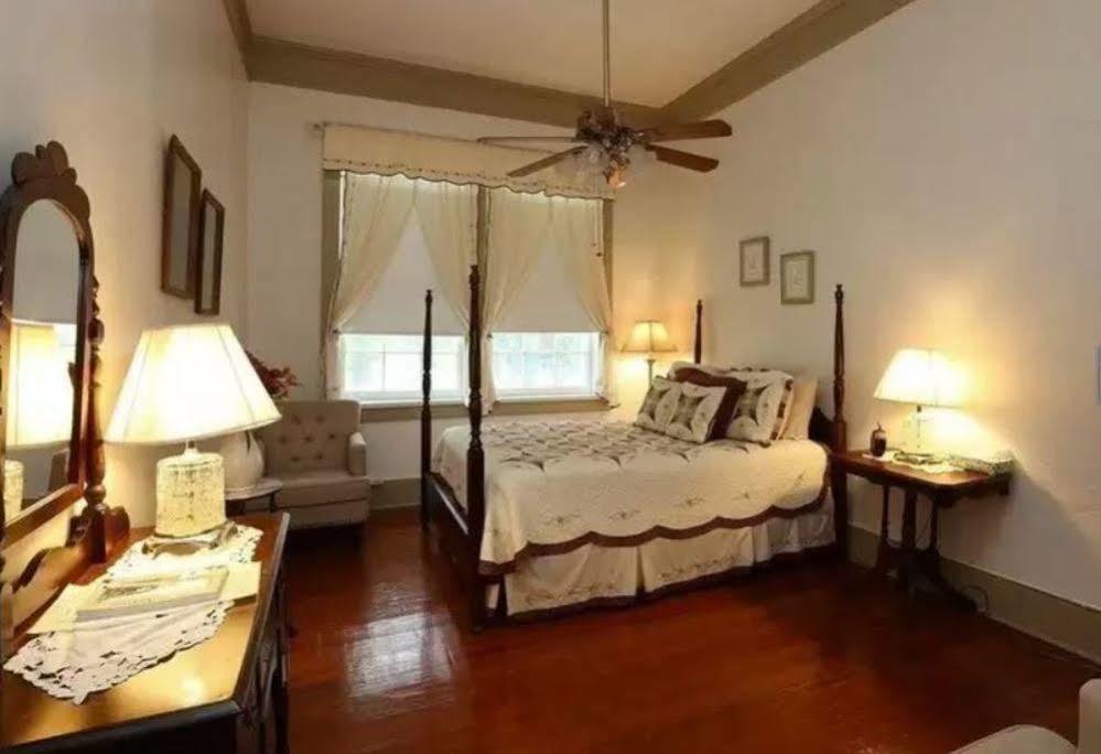 Old Castillo Bed And Breakfast Saint Martinville Esterno foto